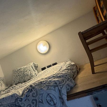 Free 30 Minutes Preemptive Cognitive Disconnect Therapy Price Location Real Duomo Palace Mini Suite Milan Luaran gambar