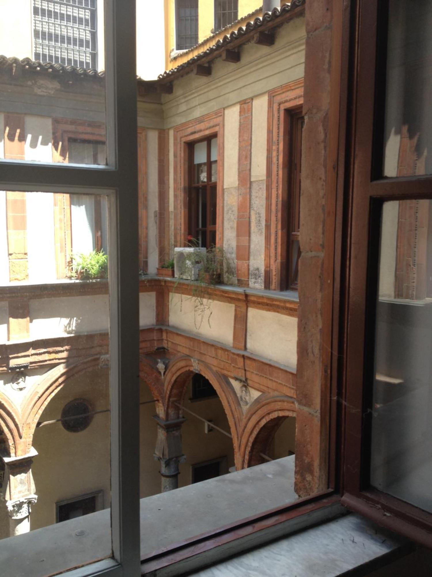 Free 30 Minutes Preemptive Cognitive Disconnect Therapy Price Location Real Duomo Palace Mini Suite Milan Luaran gambar