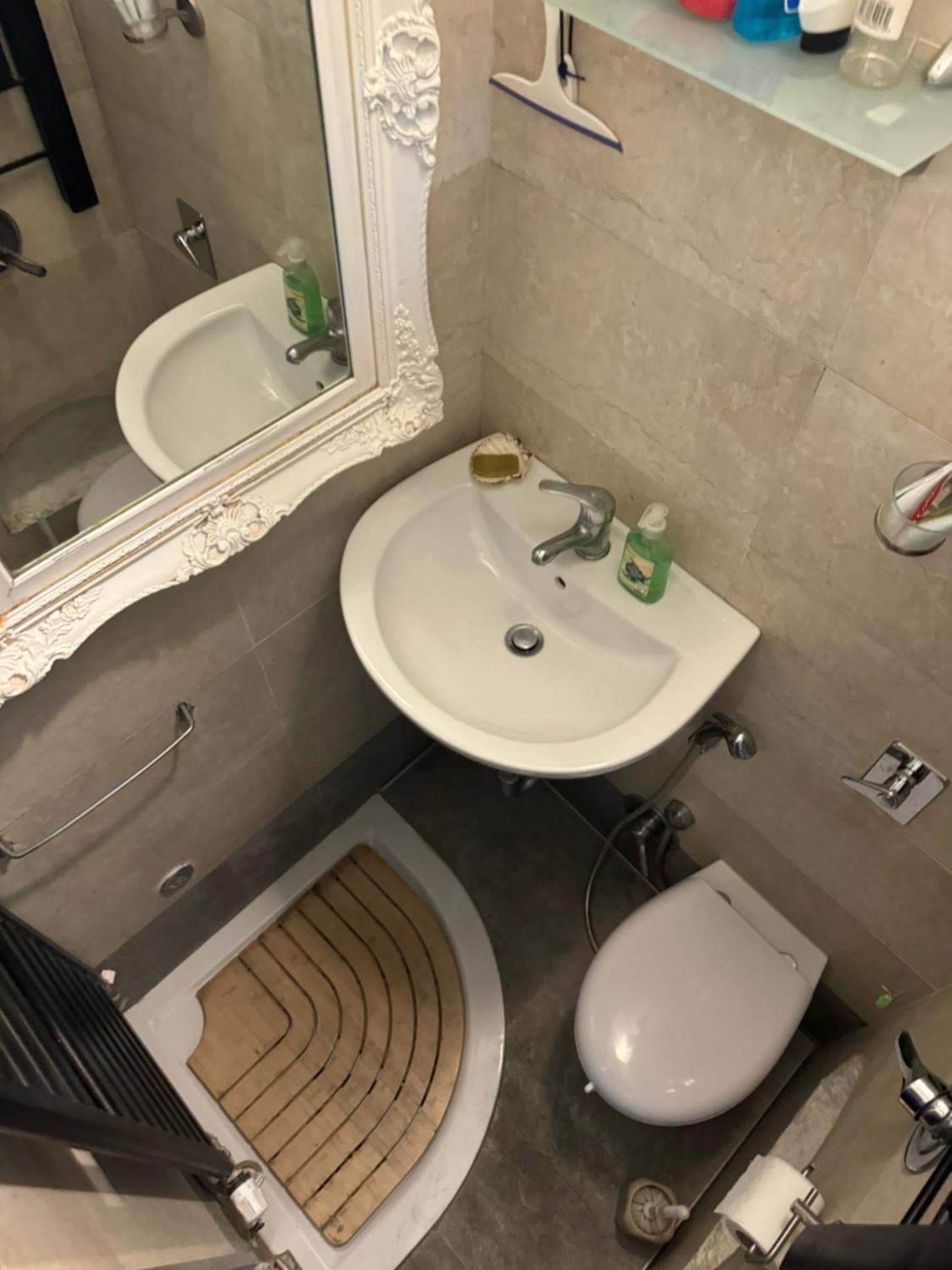 Free 30 Minutes Preemptive Cognitive Disconnect Therapy Price Location Real Duomo Palace Mini Suite Milan Luaran gambar